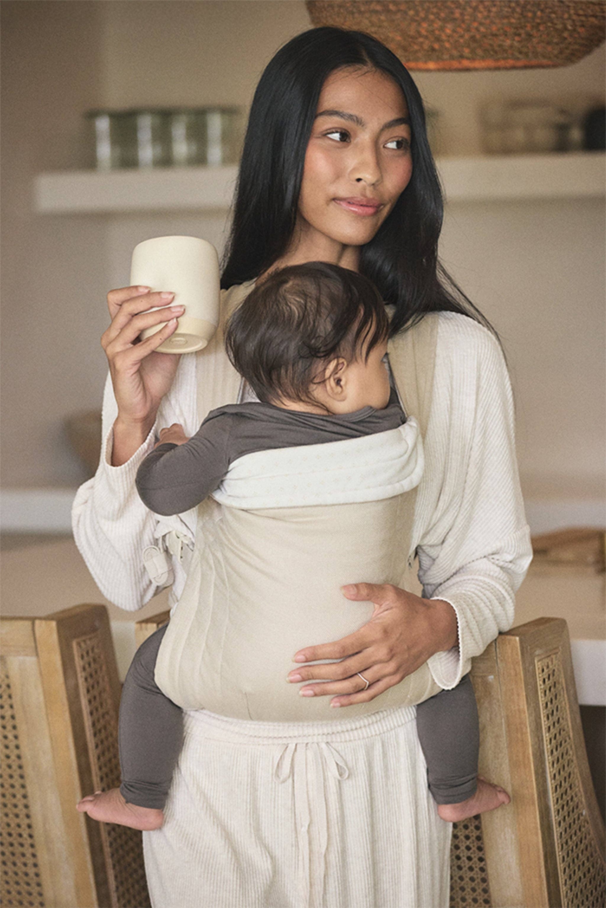 Solly Baby - Oat Heritage Dot Buckle Carrier