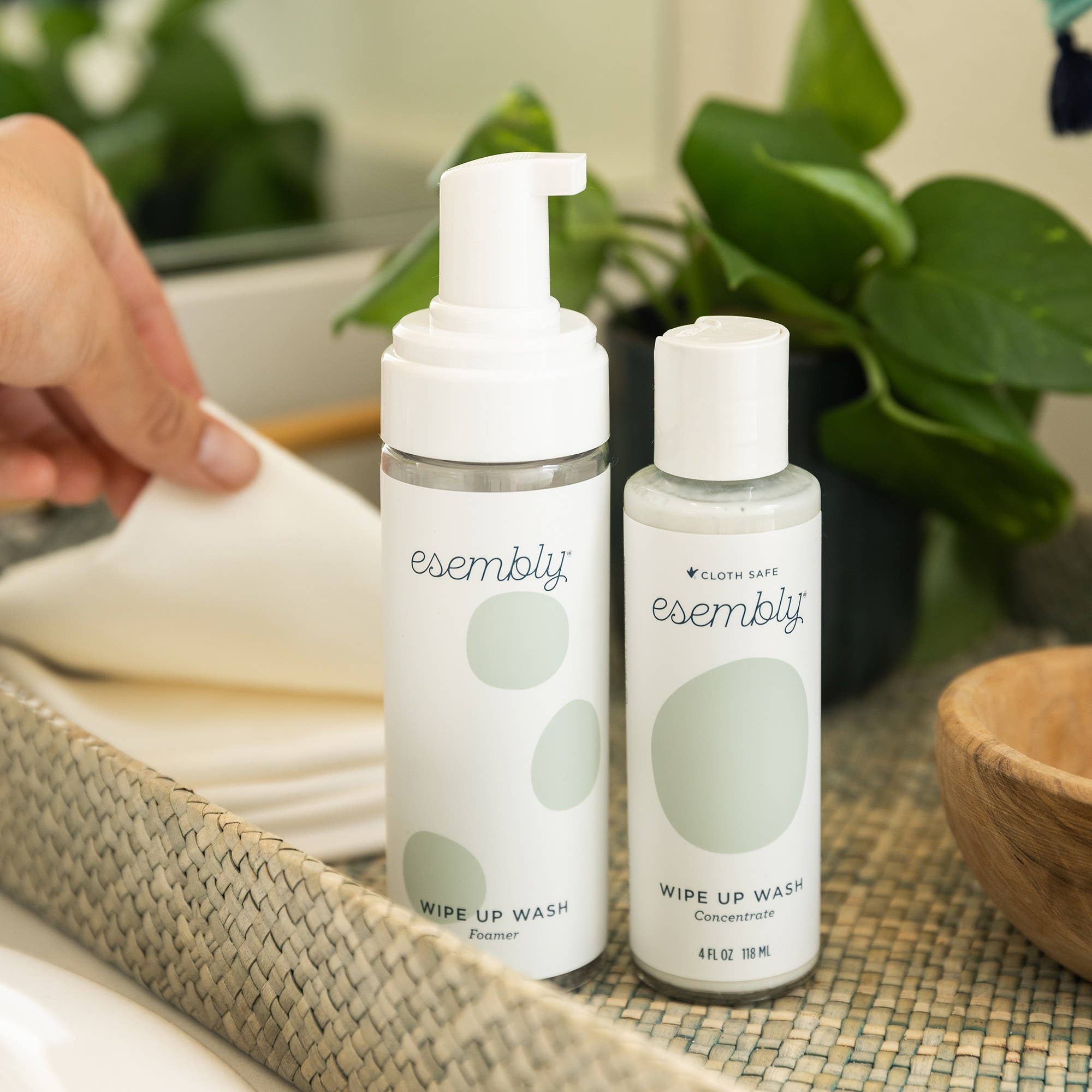 Esembly - Wipe Up Wash Kit