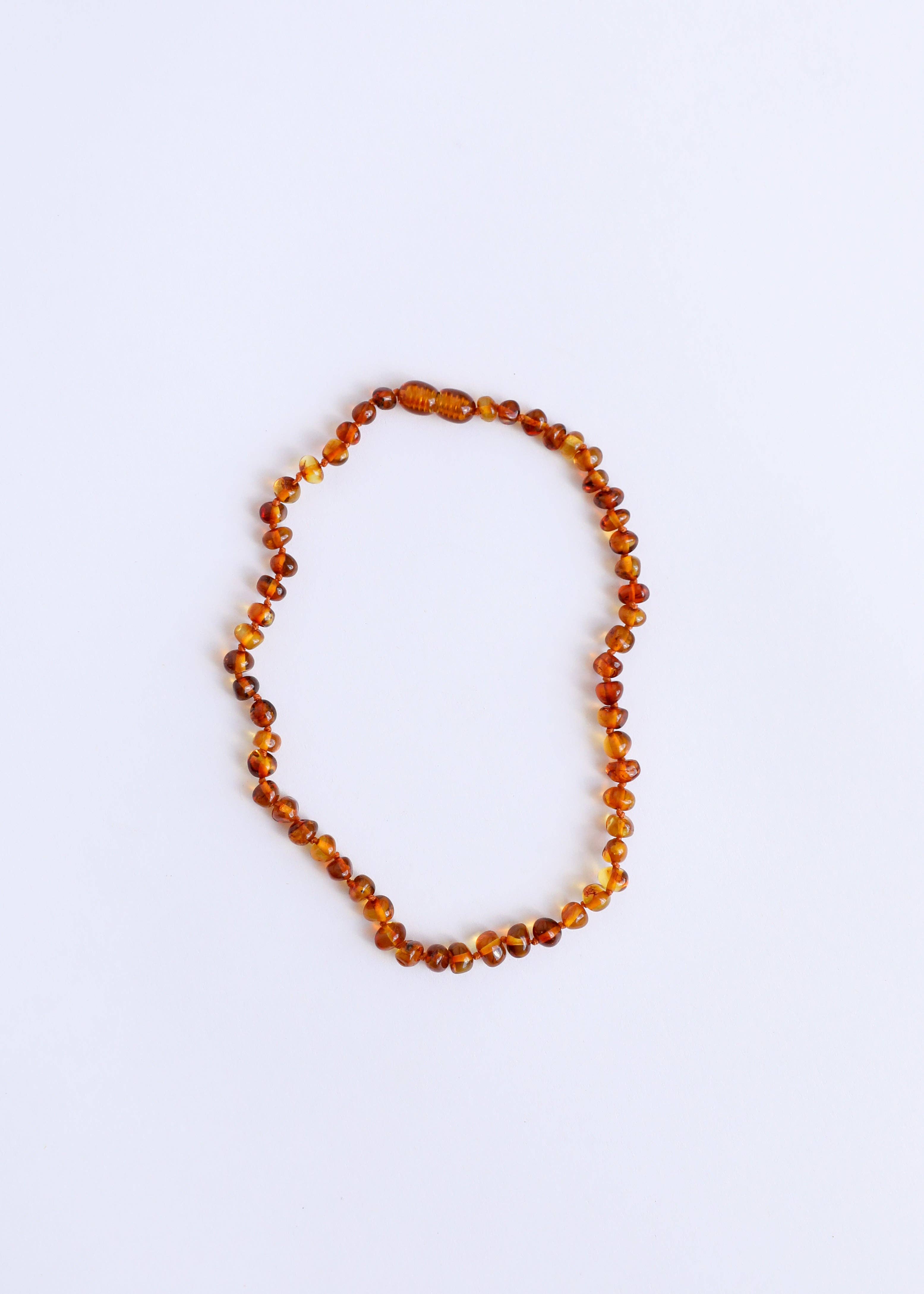 CanyonLeaf - Polished Cognac Baltic Amber || Necklace