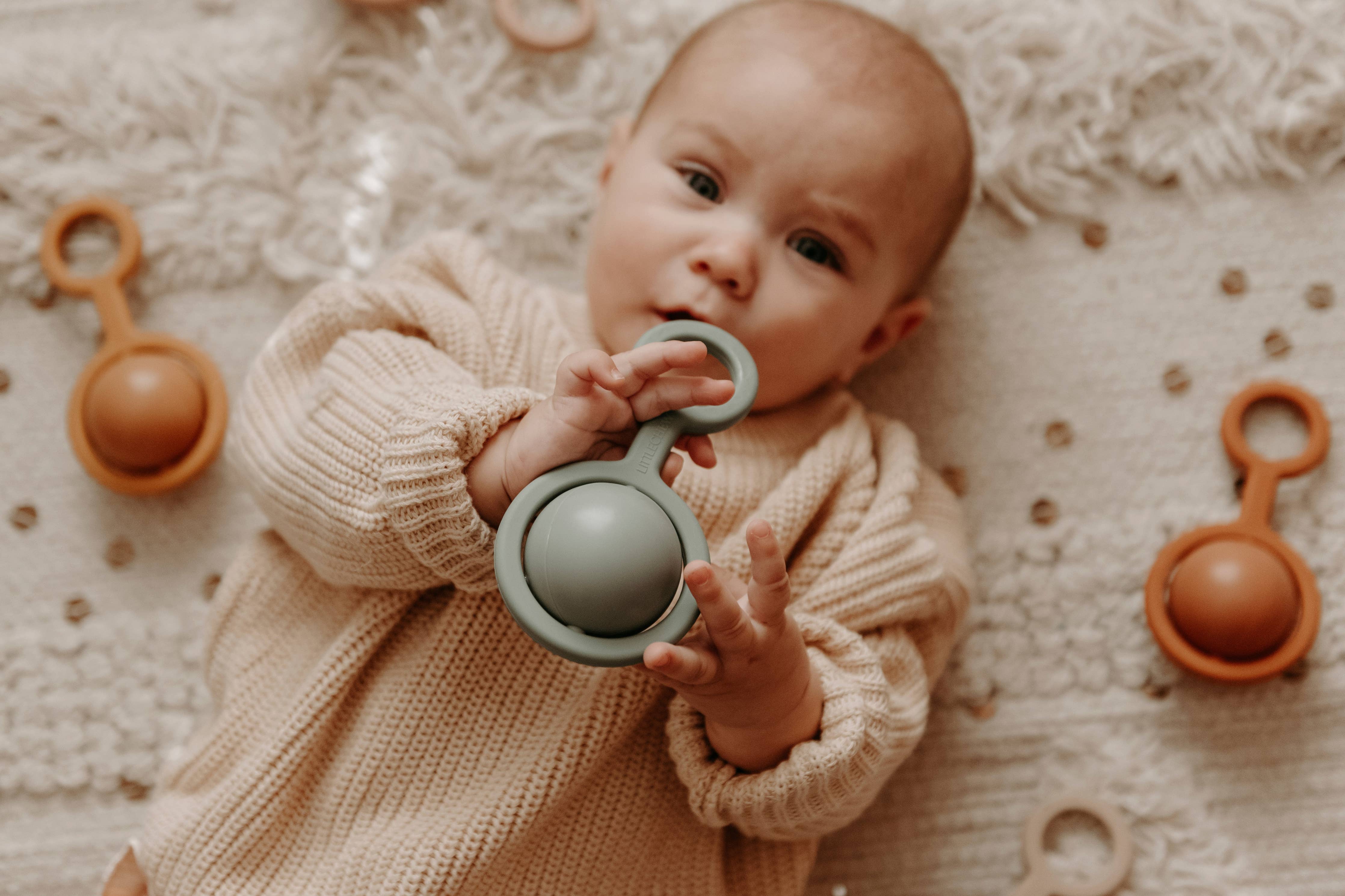 Little Chew - Rattle Toy  - Ora Iceberg Green