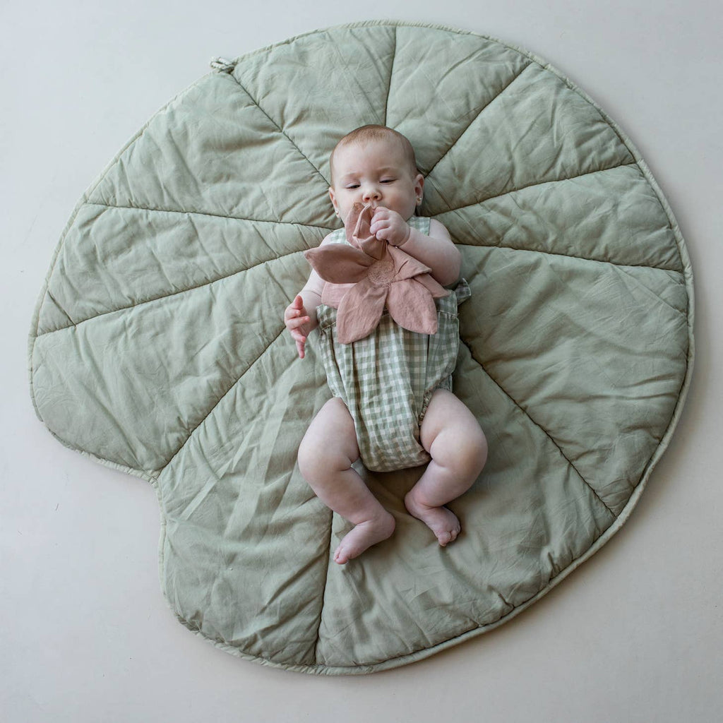 Lorena Playmat Water Lily Olive