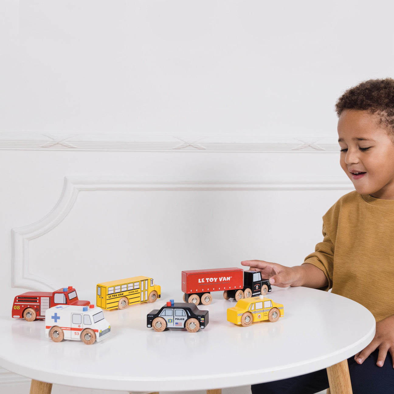 Le Toy Van New York Car Set