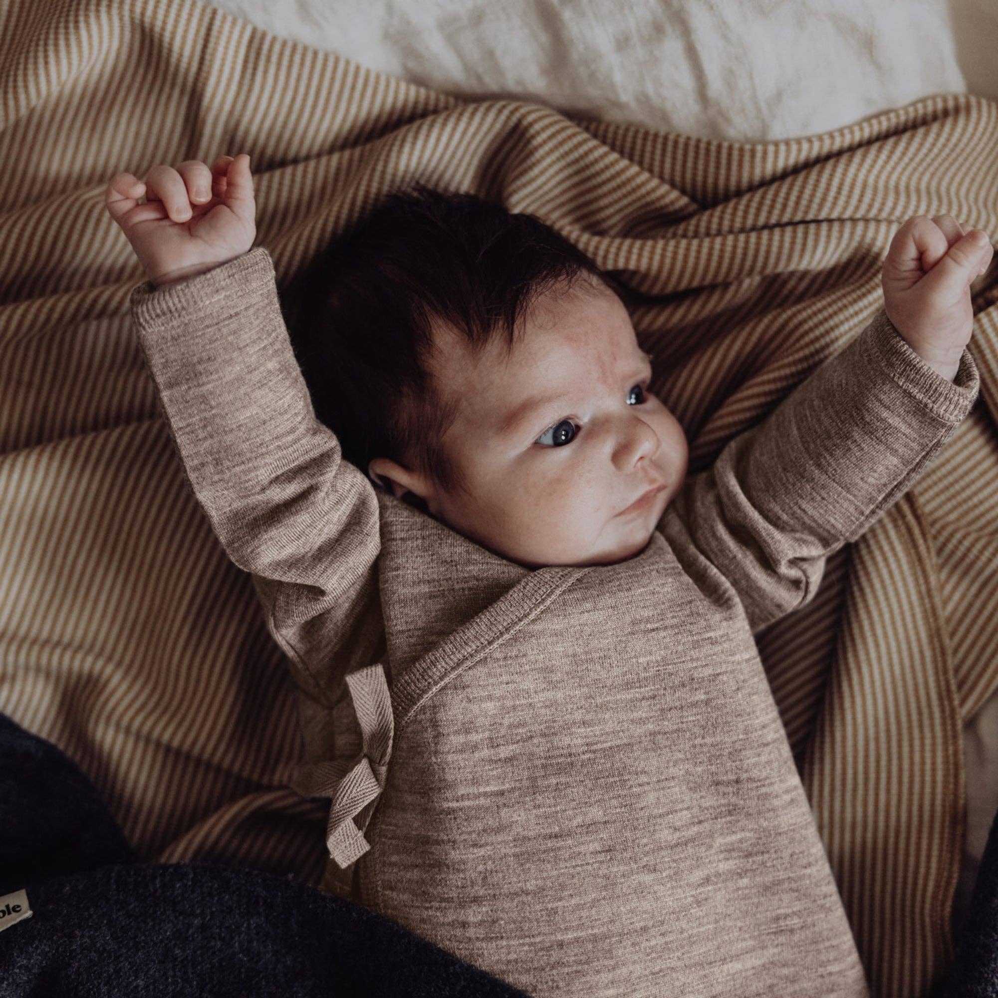 Finch & Fable - Wool Fleece Cardigan - Sand