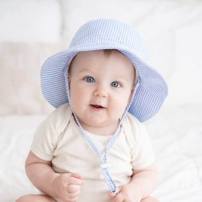 Huggalugs - Blue Seersucker Bucket Hat UPF 50+ with Adjustable Breakaway Strap