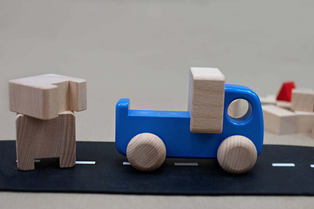 Little Poland Gallery - BAJO Car with Blocks