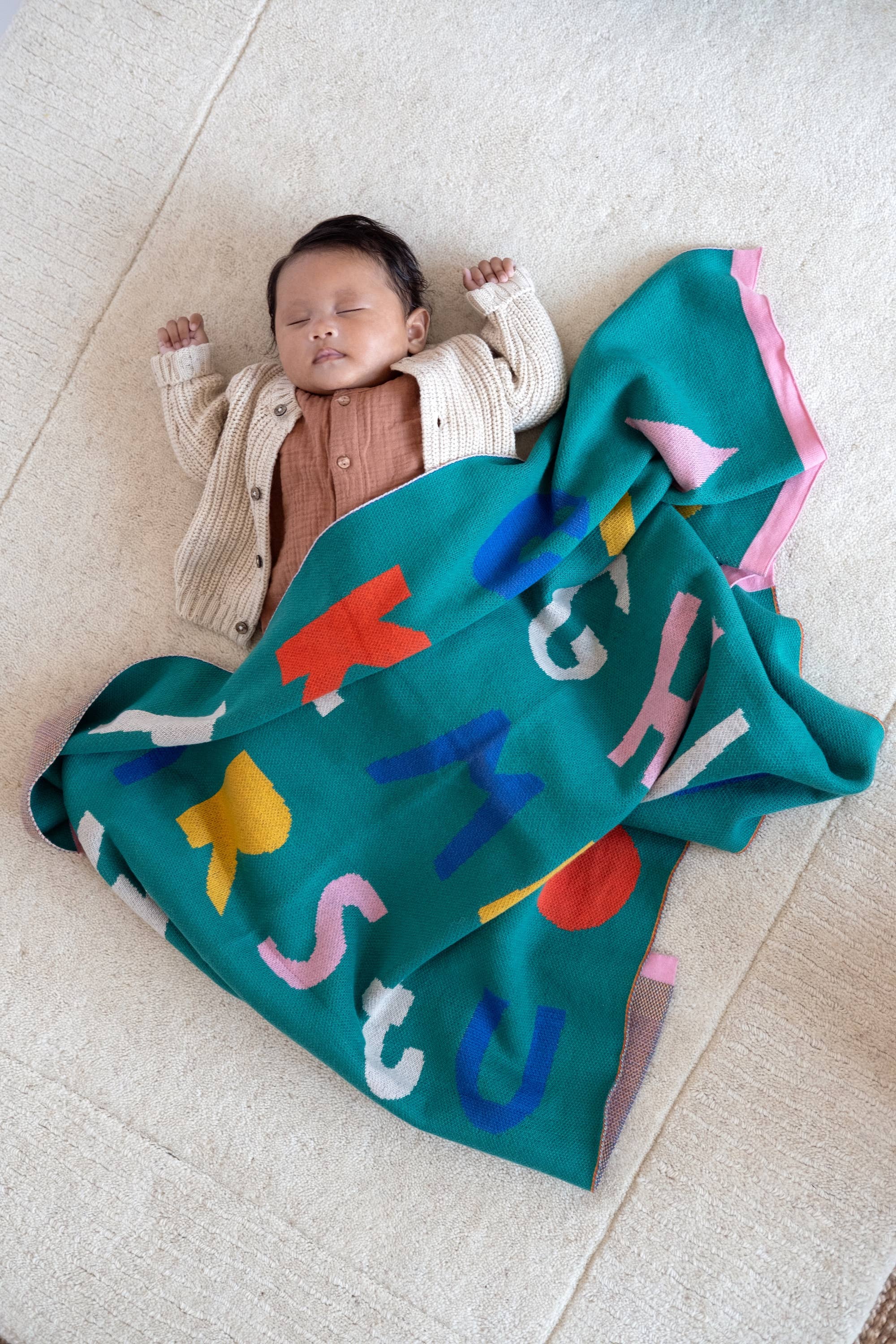 Sophie Home Ltd - Cotton Knit Stroller/Pram Baby Blanket: ABC Green
