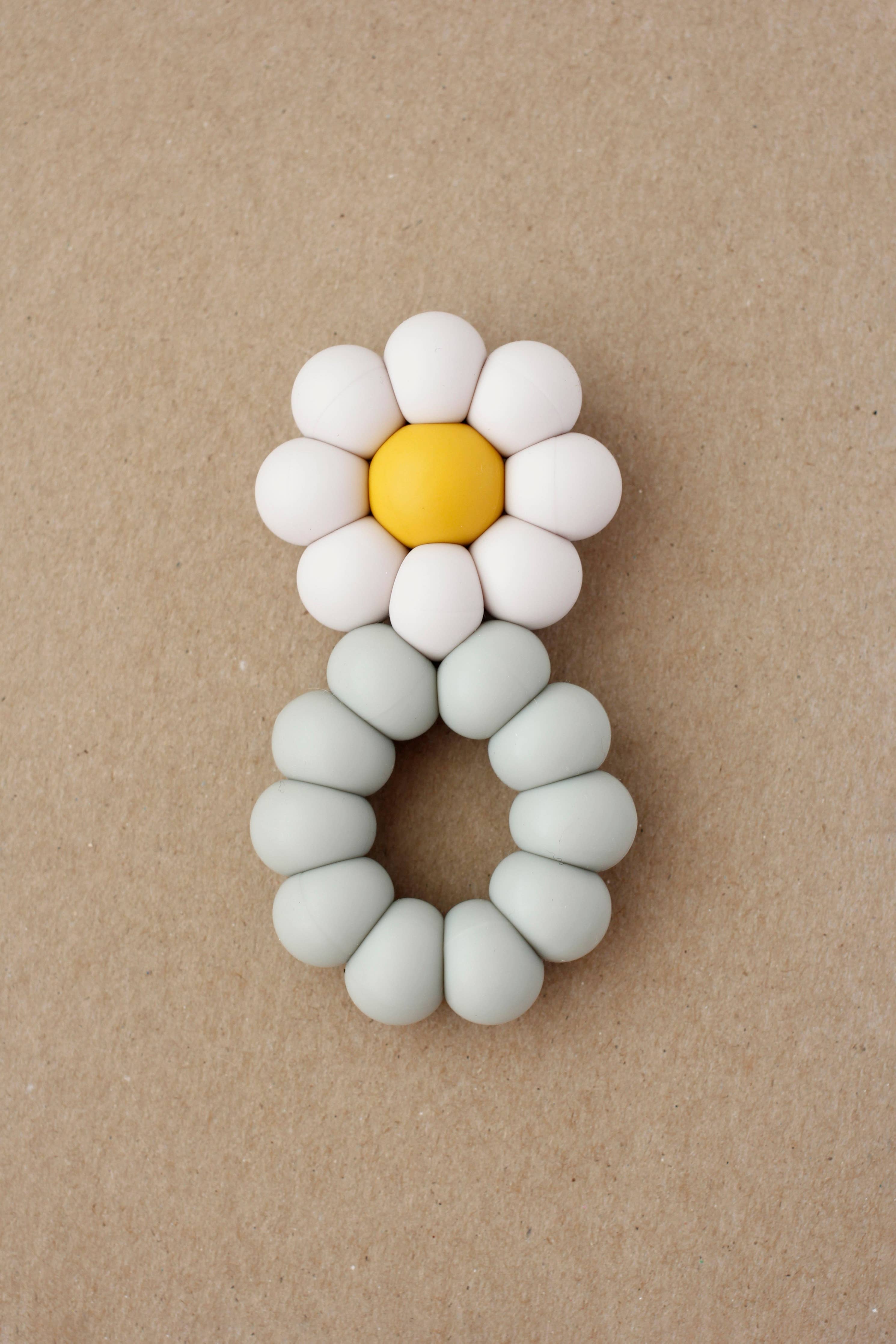 Little Chew - Freezer Teether - Chamomile