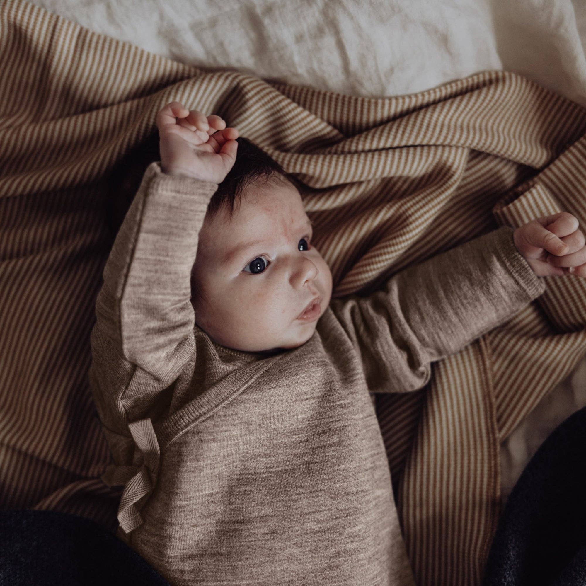 Finch & Fable - Wool Fleece Cardigan - Sand