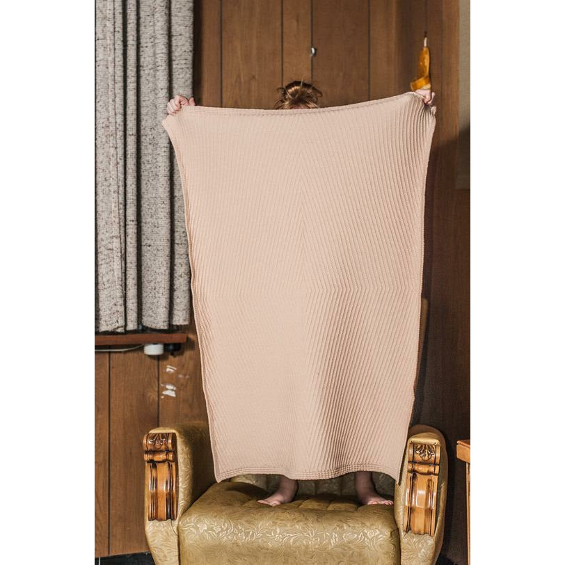 Hvid Blanket Akira
