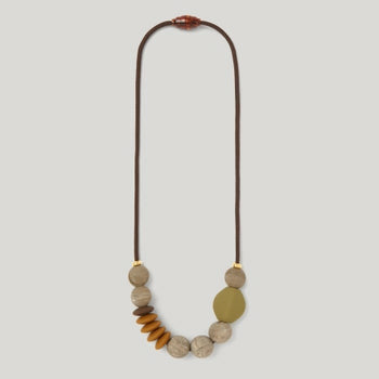 January Moon Signature Teething Necklace - Saddle