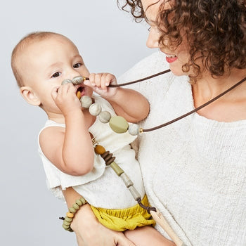 January Moon Signature Teething Necklace - Saddle