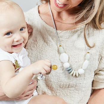 January Moon Signature Teething Necklace - Moonlight