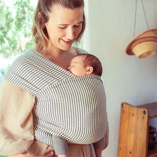 Ergobaby sling aura 2025